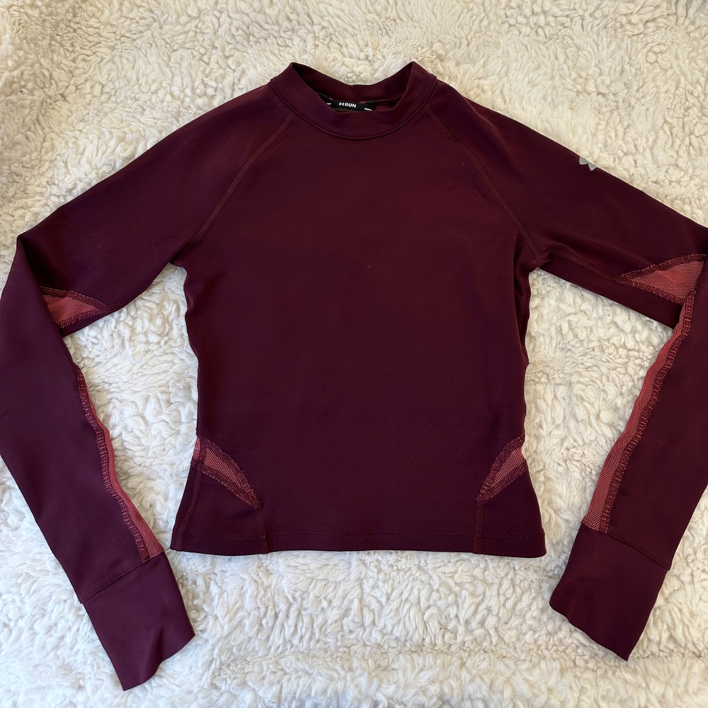 Under Armour Running/Hiking long sleeve